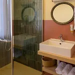 Casaretti - In Centro A Foligno, Con Parcheggio E Ampio Bagno In ゲストハウス 3*