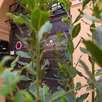 Casaretti - In Centro A Foligno, Con Parcheggio E Ampio Bagno In Gasthof Foligno