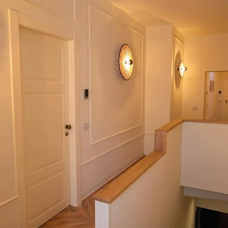Casaretti Affittacamere - In Centro A Foligno, Self Check-In, Parcheggio E Ampio Bagno Privato *