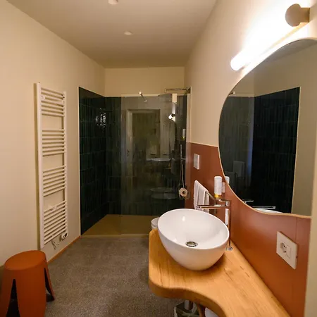 Casaretti - In Centro A Foligno, Con Parcheggio E Ampio Bagno In فولينيو