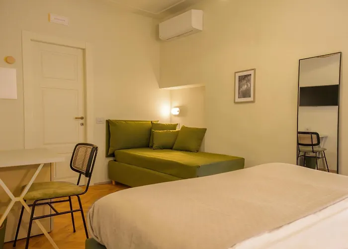 Casaretti - In Centro A Foligno, Con Parcheggio E Ampio Bagno In 3*