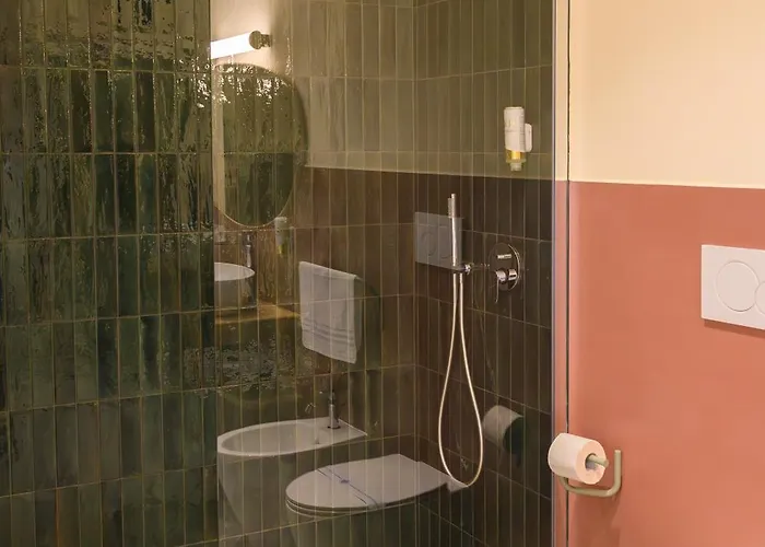 Casaretti - In Centro A Foligno, Con Parcheggio E Ampio Bagno In 3* Foligno